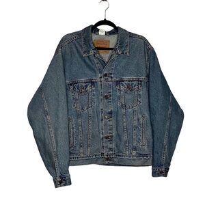 Vtg Levi’s Denim Trucker Jacket - Men’s medium